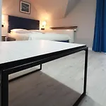 Nova 3*