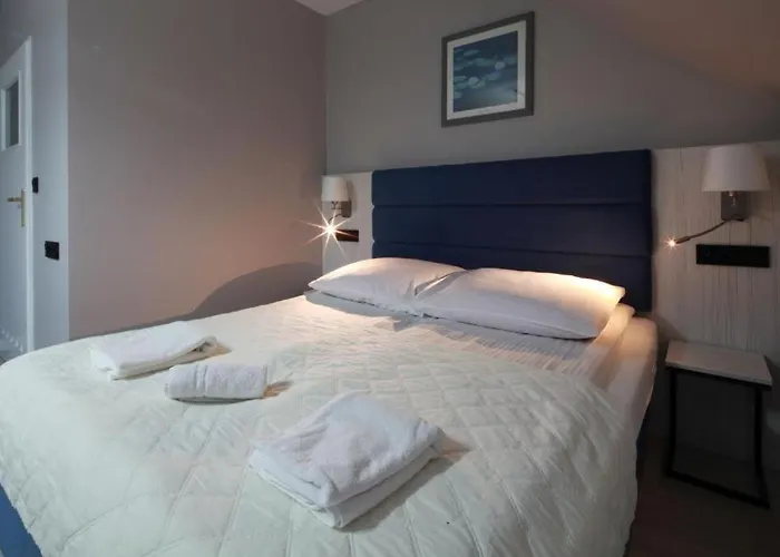 Nova Bed and Breakfast 3*